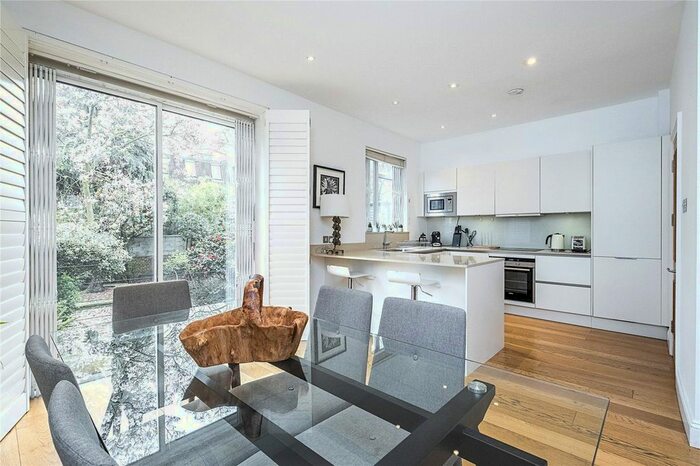 4 Bedroom Flat To Rent In Porchester Terrace, Bayswater, London W2