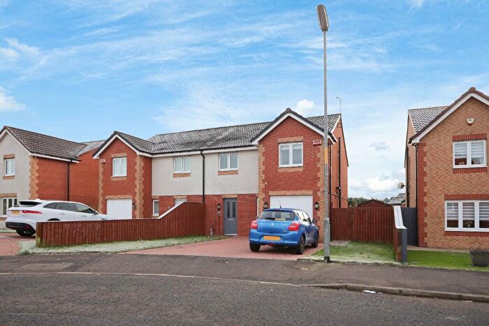 3 Bedroom Semi-Detached House For Sale In Blackhill Crescent, Glasgow, G23