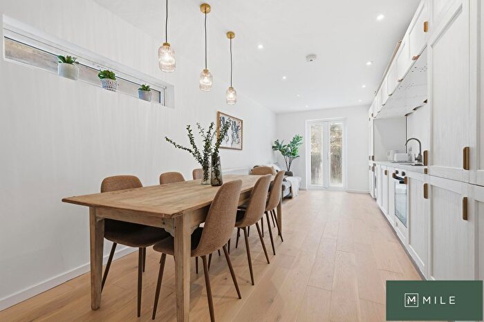 3 Bedroom Terraced House For Sale In Roundwood Road, London, NW10