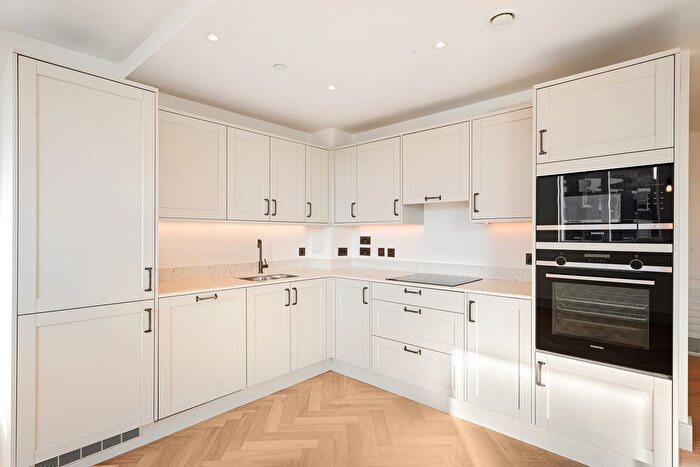 1 Bedroom Flat To Rent In Clifton Mansions, Park Avenue, NW2