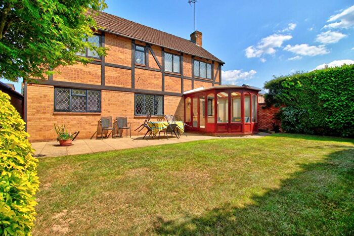 4 Bedroom Detached House For Sale In Sheridan Way, Wokingham, RG41