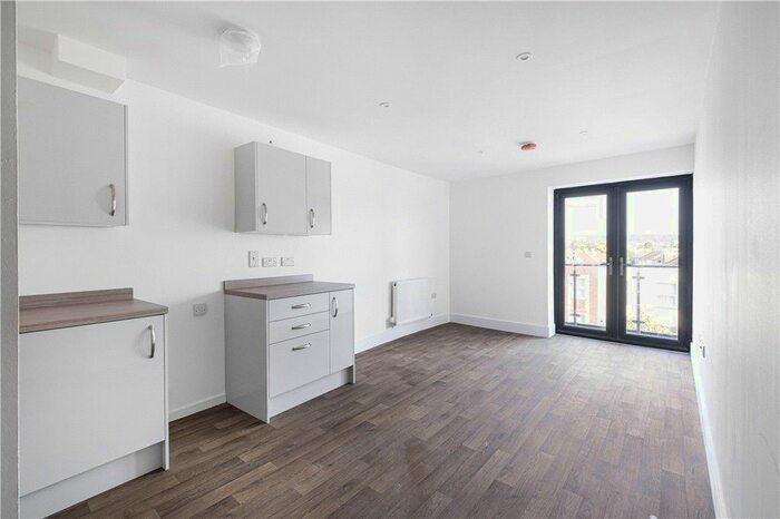 1 Bedroom Flat To Rent In London Road, Thornton Heath, CR7