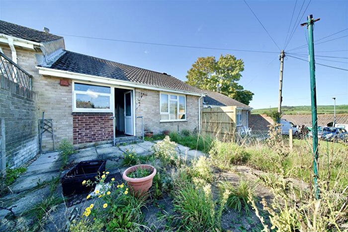 1 Bedroom Bungalow For Sale In Rockhampton Close, Weymouth, DT3