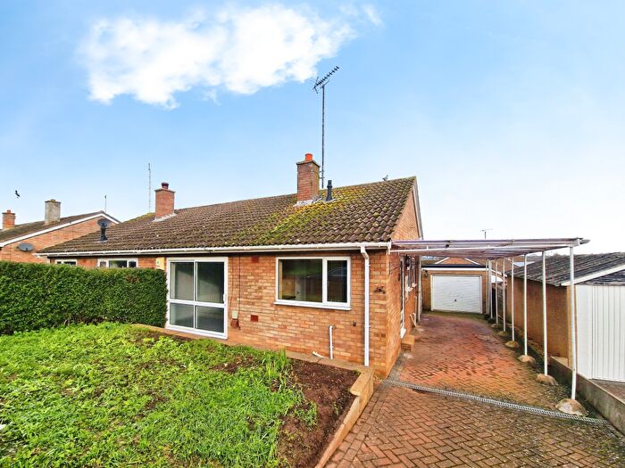 2 Bedroom Bungalow To Rent In Springfield Road, Oundle, PE8