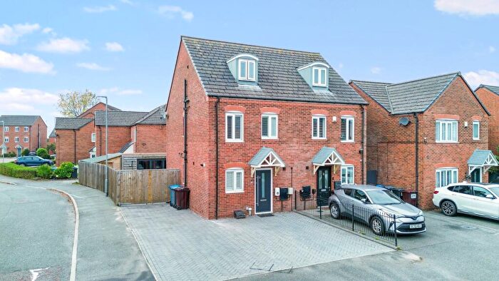 3 Bedroom Semi-Detached House For Sale In Speakman Way, Prescot, L34