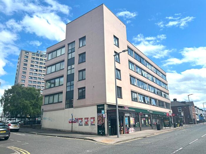 1 Bedroom Flat To Rent In Renaissance House, Millbrook Street, Stockport, SK1