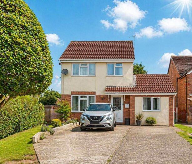 3 Bedroom Detached House For Sale In Waltwood Park Drive, Newport, NP18