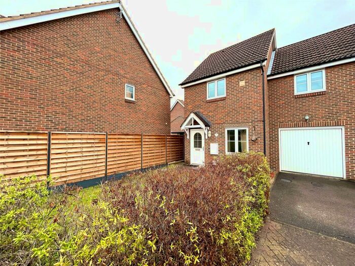 3 Bedroom Semi-Detached House To Rent In Jersey Drive, Winnersh, Wokingham, Berkshire, RG41