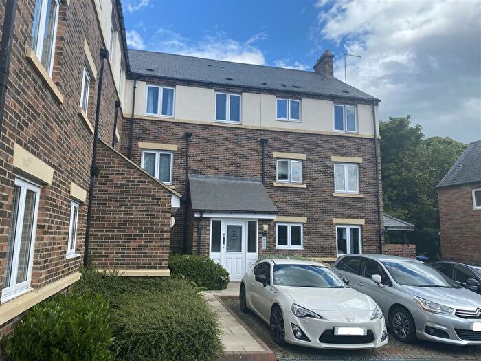 2 Bedroom Flat To Rent In Boste Crescent, Durham, DH1