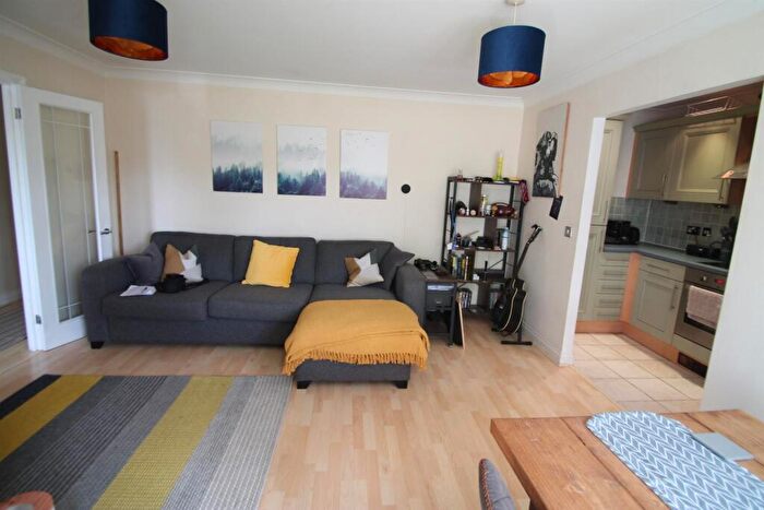 2 Bedroom Apartment To Rent In Jasmine Court, Maidstone, ME16