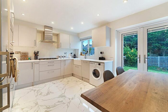 3 Bedroom Terraced House For Sale In Iris Road, West Ewell, Epsom, KT19