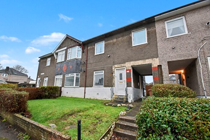 3 Bedroom Flat For Sale In Tweedsmuir Road, Hillington, Glasgow, G52