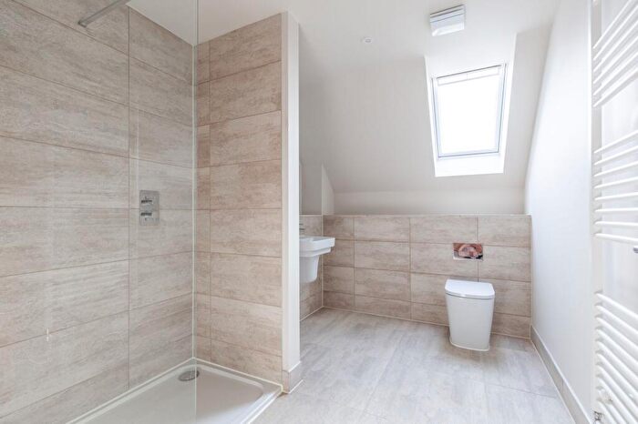 4 Bedroom Detached House For Sale In Bedrooms To Both Floors - Fabulous Corner Plot, NR20