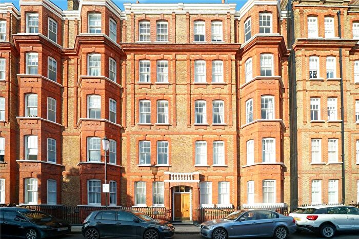 2 Bedroom Flat To Rent In Abingdon Mansions, Pater Street, London, W8