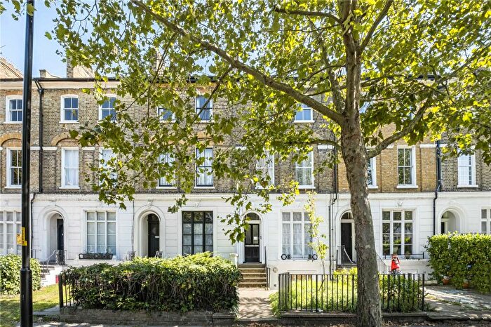 2 Bedroom Apartment To Rent In Trafalgar Avenue, London, SE15