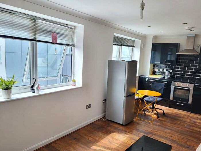 1 Bedroom Flat For Sale In Park Street, Luton, LU1