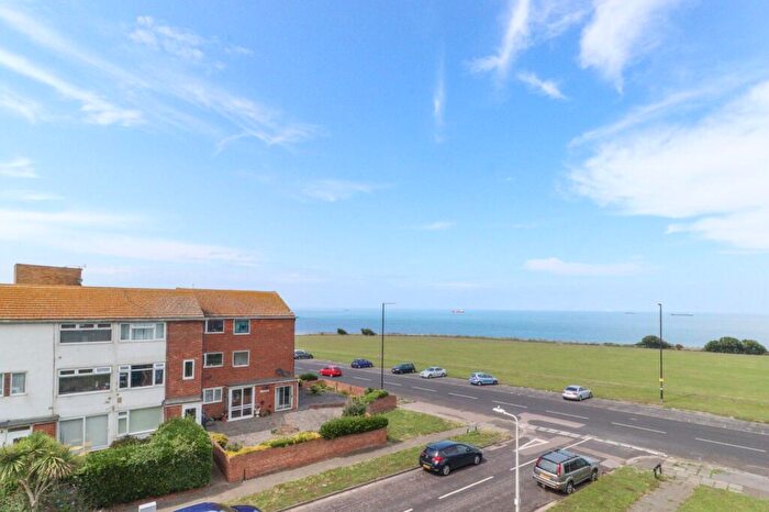 1 Bedroom Flat For Sale In Leicester Avenue, Margate, Cliftonville, CT9