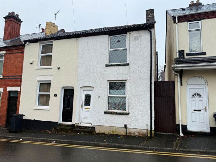 2 Bedroom End Of Terrace House To Rent In Vicarage Prospect, Dudley, DY1