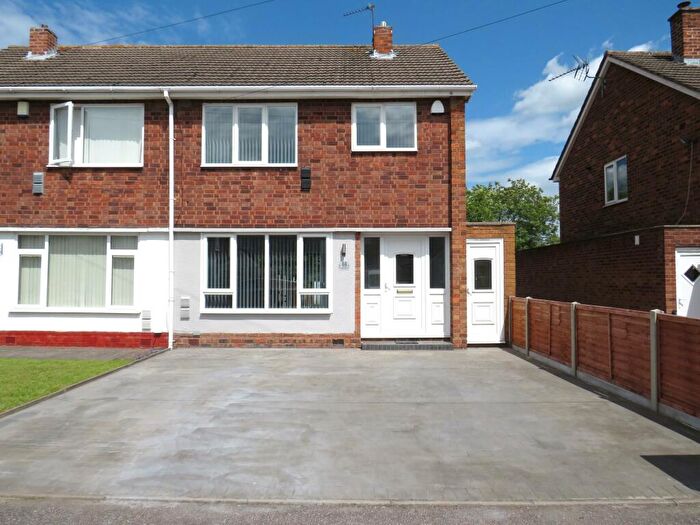 3 Bedroom Semi-Detached House To Rent In Digby Drive, Birmingham, B37