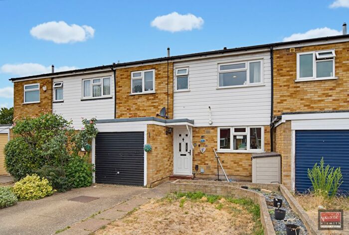 3 Bedroom Terraced House For Sale In Percy Bryant Road, Sunbury-On-Thames, TW16