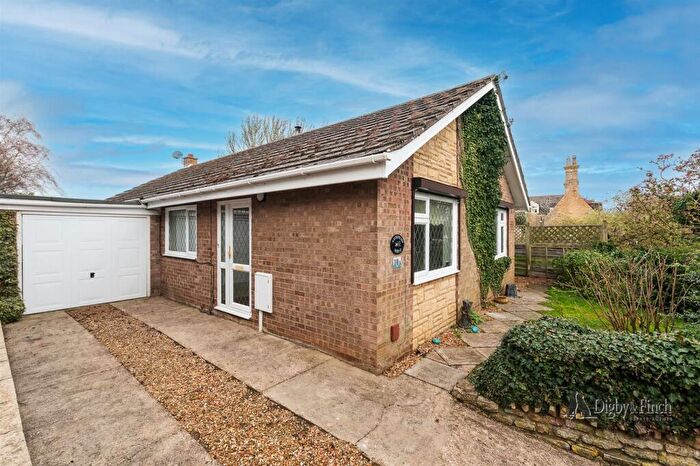 3 Bedroom Bungalow For Sale In Meadow Lane, Thornhaugh, Peterborough, PE8