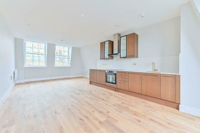 2 Bedroom Flat To Rent In Dalton Street, West Norwood, London, SE27