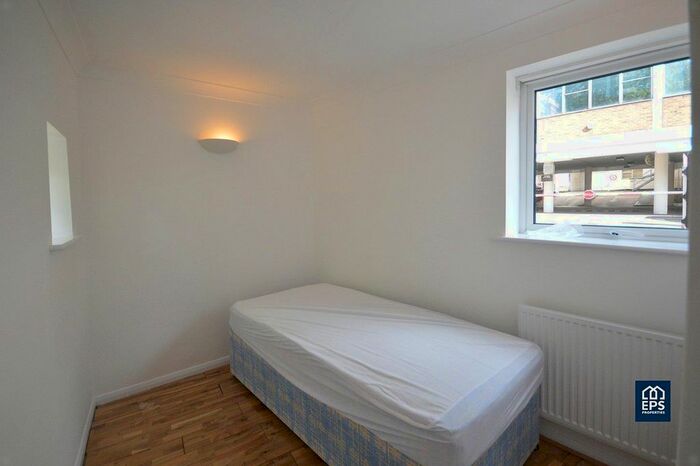 1 Bedroom Flat To Rent In Carlyle Road, CB4