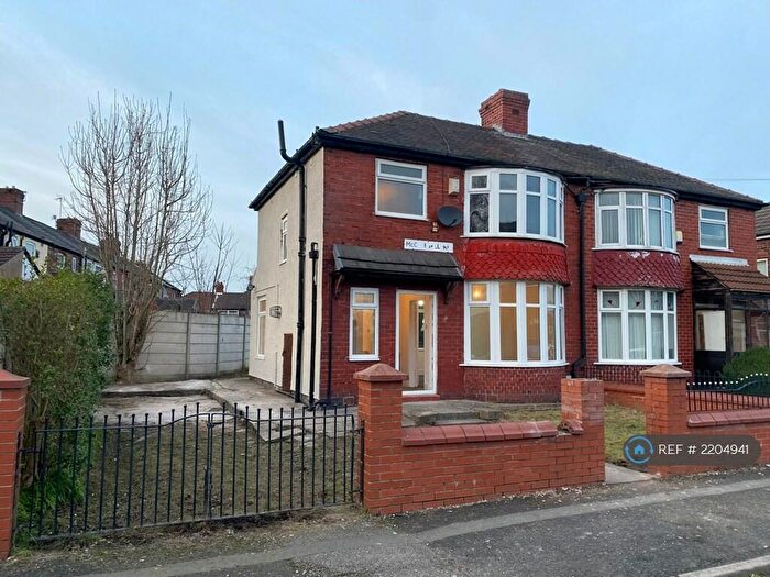 3 Bedroom Semi-Detached House To Rent In Mcconnell Road, Manchester, M40