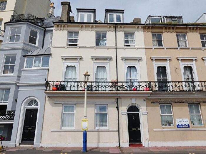 1 Bedroom Flat To Rent In Marine Parade, BN21