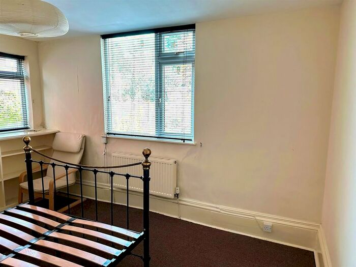 1 Bedroom Flat To Rent In St Peters Road, Harborne, Birmingham, B17