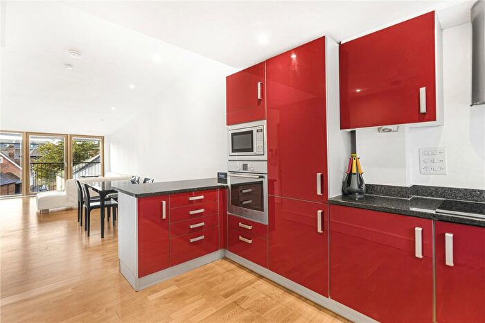 2 Bedroom Apartment To Rent In Contemporary -Bedroom, -Bathroom Apartment In Central Oxford, OX1