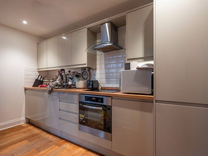 1 Bedroom Studio To Rent In Chaucer Building, Grainger Street, Newcastle Upon Tyne, NE1