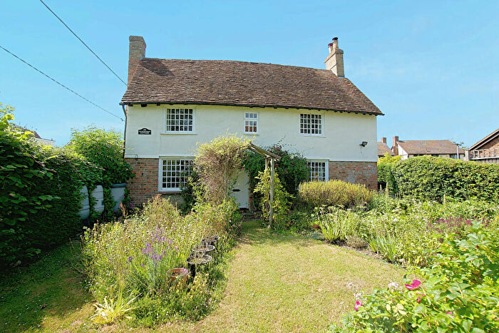 3 Bedroom Detached House For Sale In Queens Road | Colmworth | Beds | | Lovely Cottage, MK44