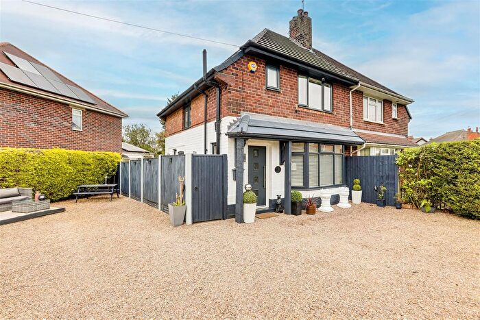 3 Bedroom Semi-Detached House For Sale In Godber Road, Hucknall, Nottinghamshire, NG15