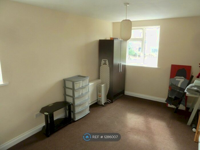 Studio To Rent In Duncan Road, Leicester, LE2