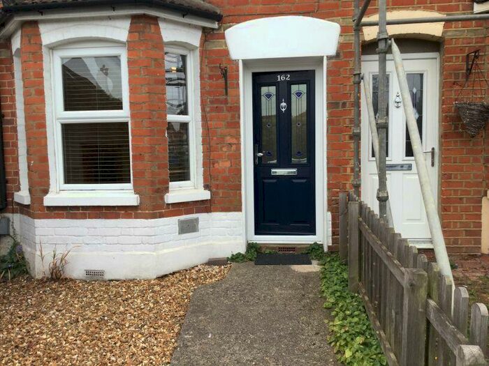 2 Bedroom Terraced House To Rent In Newport Road, Aldershot, GU12