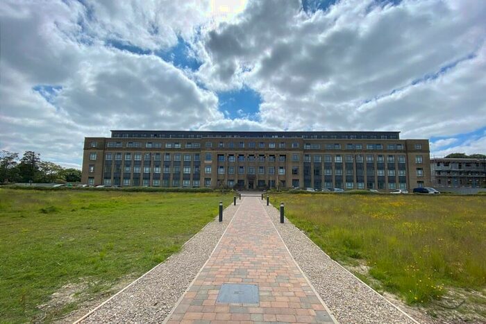 1 Bedroom Flat To Rent In Card House, Bingley Road, Bradford, BD9