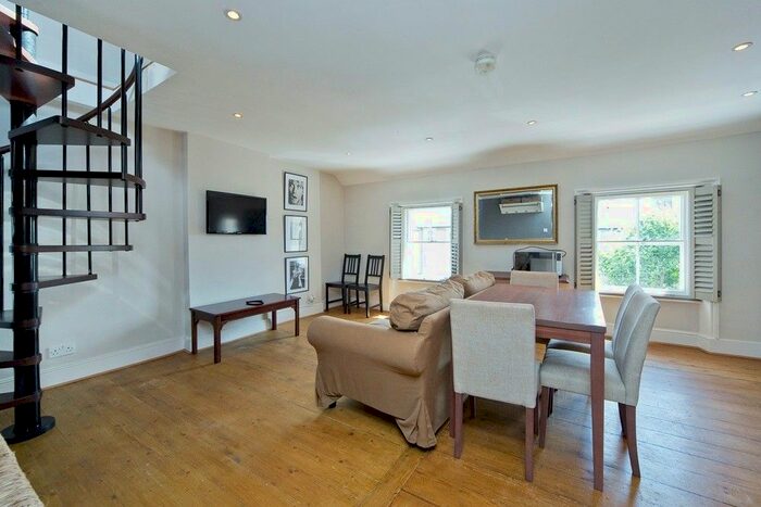 2 Bedroom Maisonette To Rent In St. Augustines Road, London, NW1