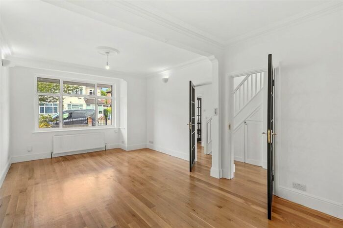 4 Bedroom Semi-Detached House To Rent In Osborn Gardens, Mill Hill, NW7