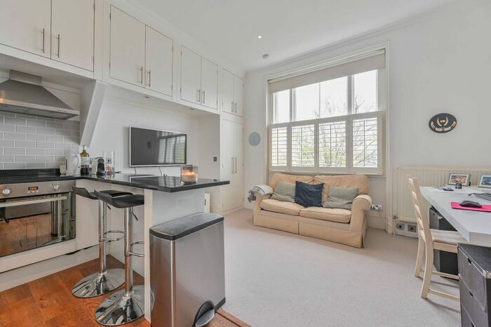1 Bedroom Flat To Rent In Cranley Gardens, South Kensington, London, SW7