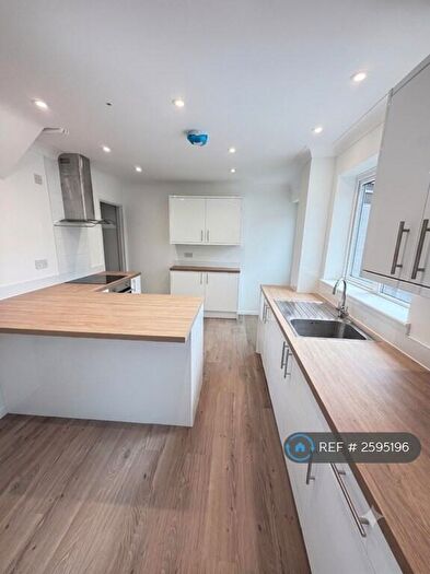 4 Bedroom Terraced House To Rent In Northfields, Norwich, NR4