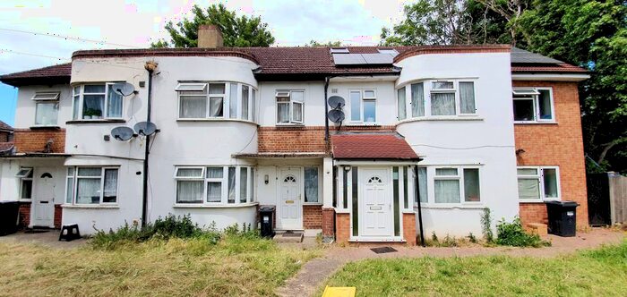 4 Bedroom Terraced House To Rent In Firtree Road, Hounslow, TW4