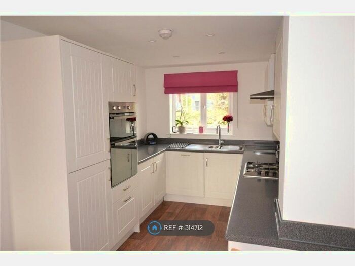 3 Bedroom Terraced House To Rent In Triumph Place, Teignmouth TQ14