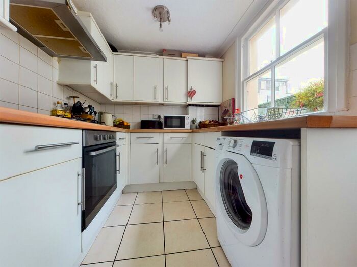 3 Bedroom Terraced House To Rent In Cowper Street, Hove, East Sussex, BN3