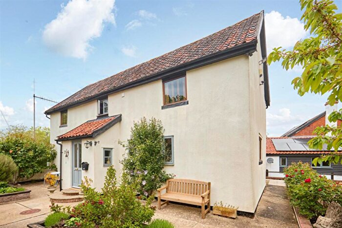 3 Bedroom House For Sale In Yaxley Road, Mellis, Eye, IP23