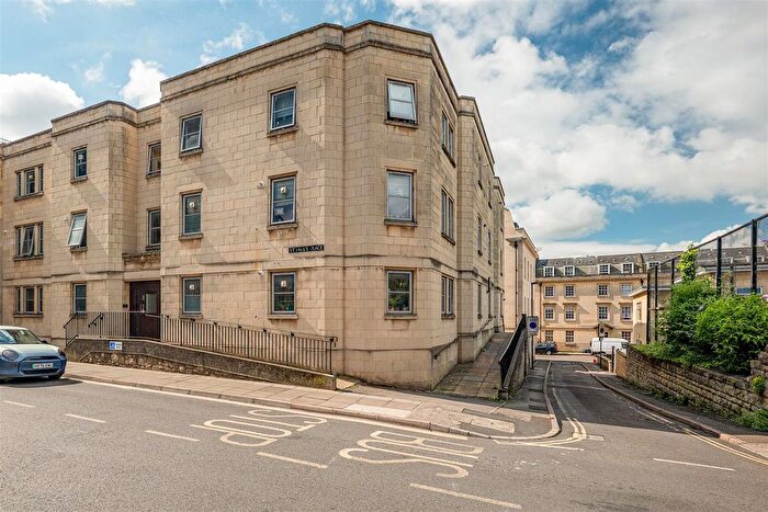 2 Bedroom Flat To Rent In Cumberland Row, Bath, BA1