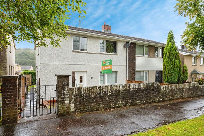 3 Bedroom Semi-detached House For Sale In Woodland Road, Crynant, Neath, SA10