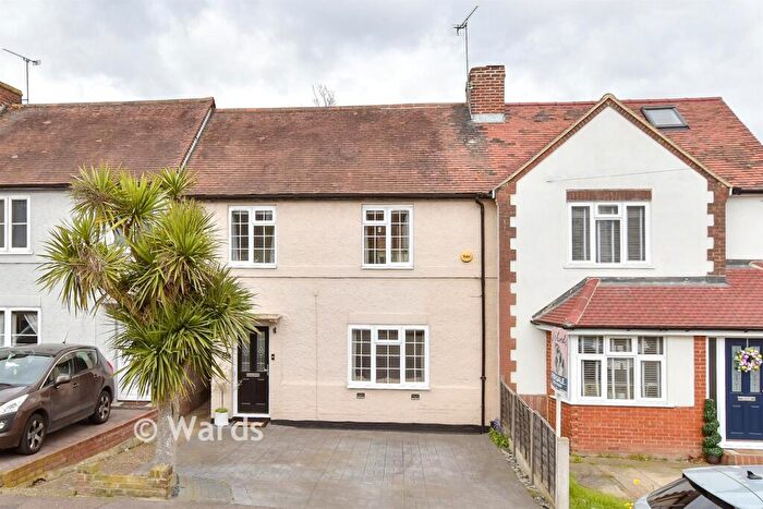 4 Bedroom Terraced House For Sale In Hawthorn Road, Strood, Rochester, Kent, ME2