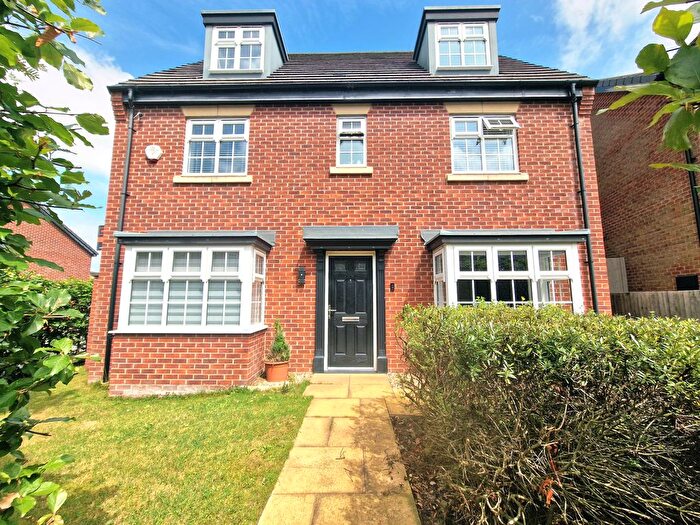 5 Bedroom Detached House To Rent In Chaffinch Manor, Preston, PR3