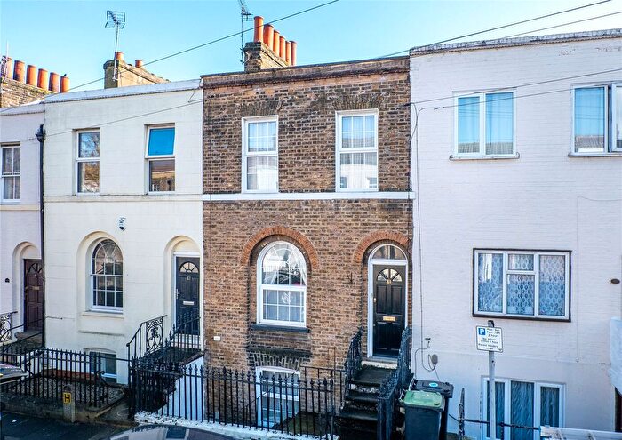 4 Bedroom Terraced House For Sale In Edwin Street, Gravesend, Kent, DA12